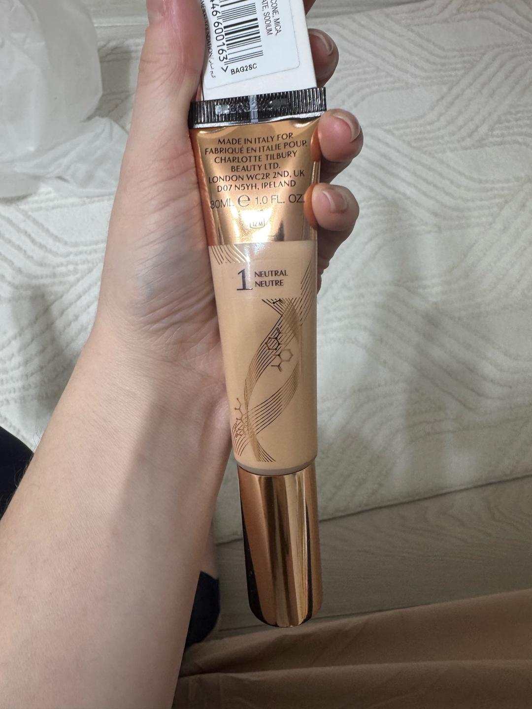 Charlotte Tilbury Charlotte Tilbury Beautiful Skin Foundation — фото 2