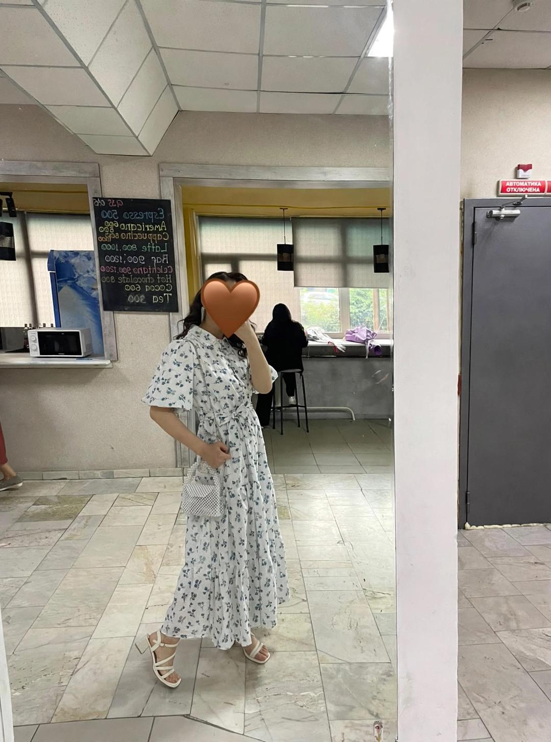 Платье с цветочным принтом — фото 2