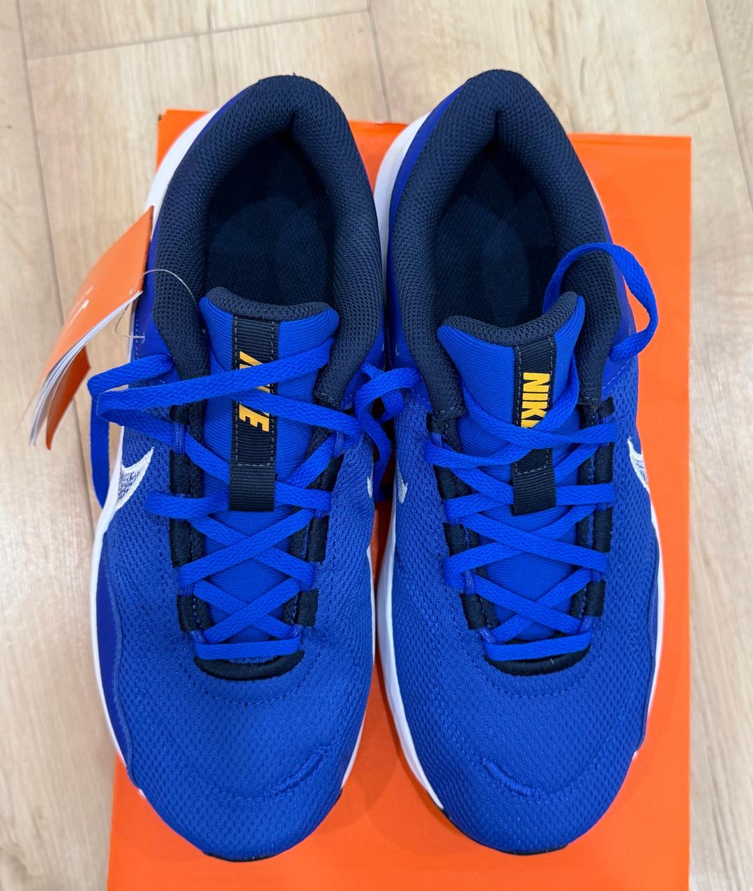 Nike Кроссовки Nike Legend Essential 3 NN — фото 2