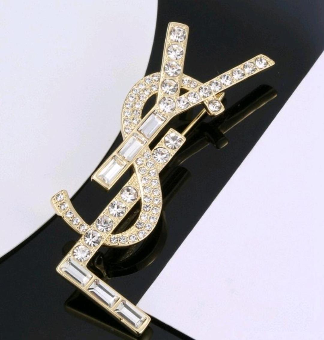 Культовая брошь — фото 2
