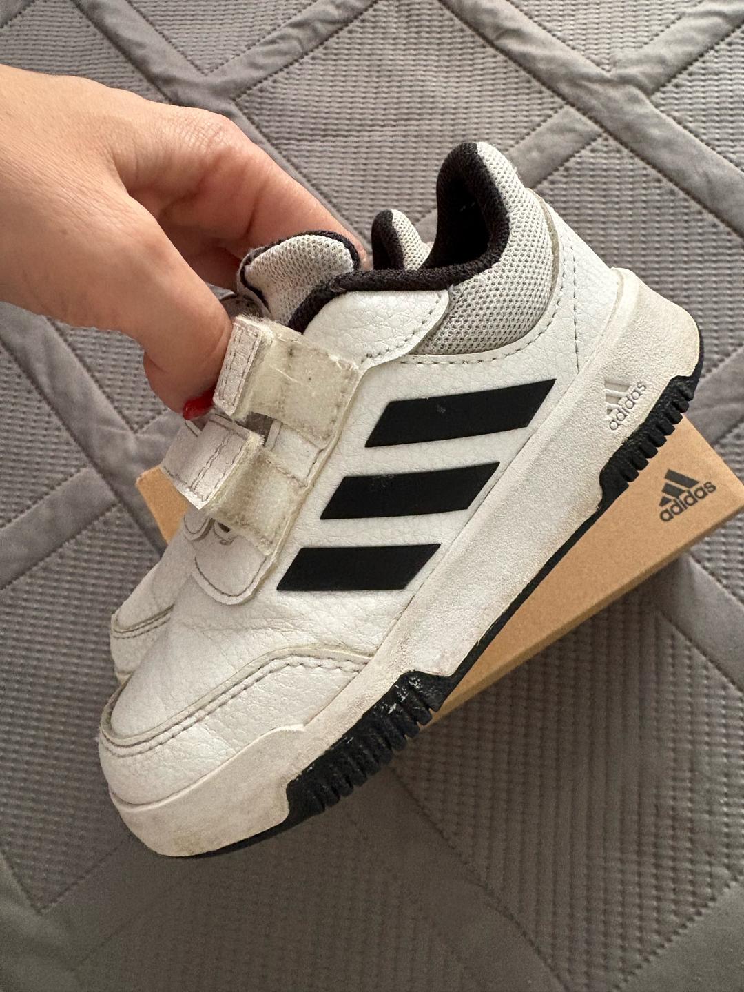 Adidas Кроссовки adidas — фото 2