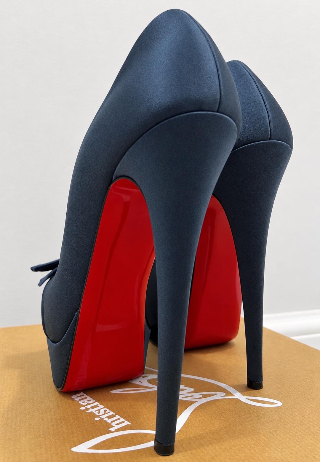 Christian Louboutin Christian Louboutin туфли с бантом — фото 2