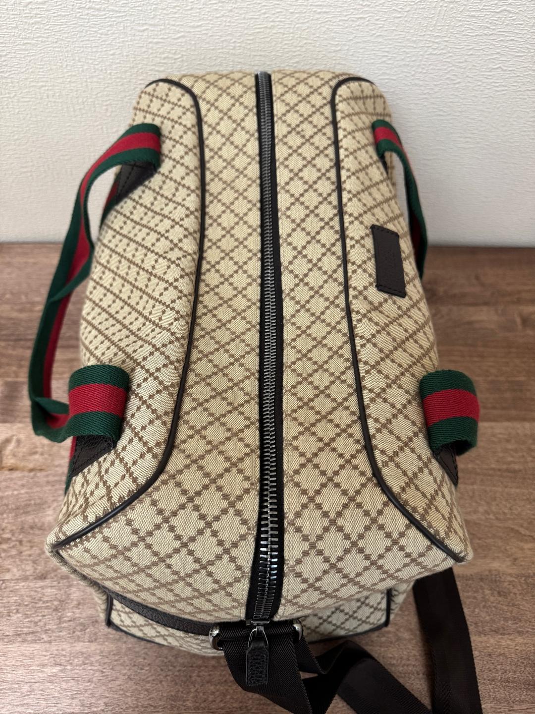 Gucci Сумка GUCCI,  для спорта или в дорогу, оригинал — фото 2