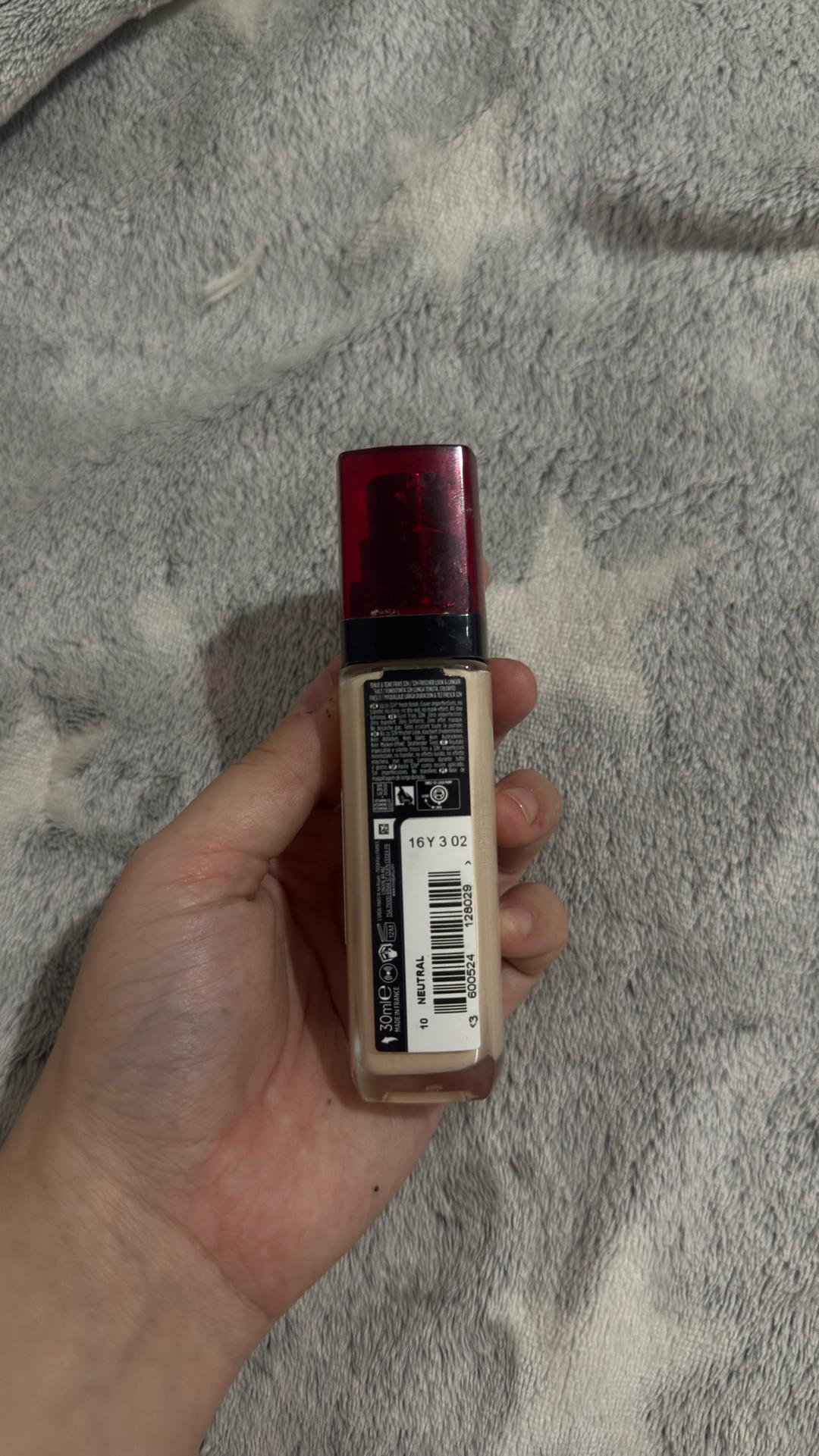 Loreal Paris Тональный крем  Loreal 32H Fresh Wear 30 мл — фото 2