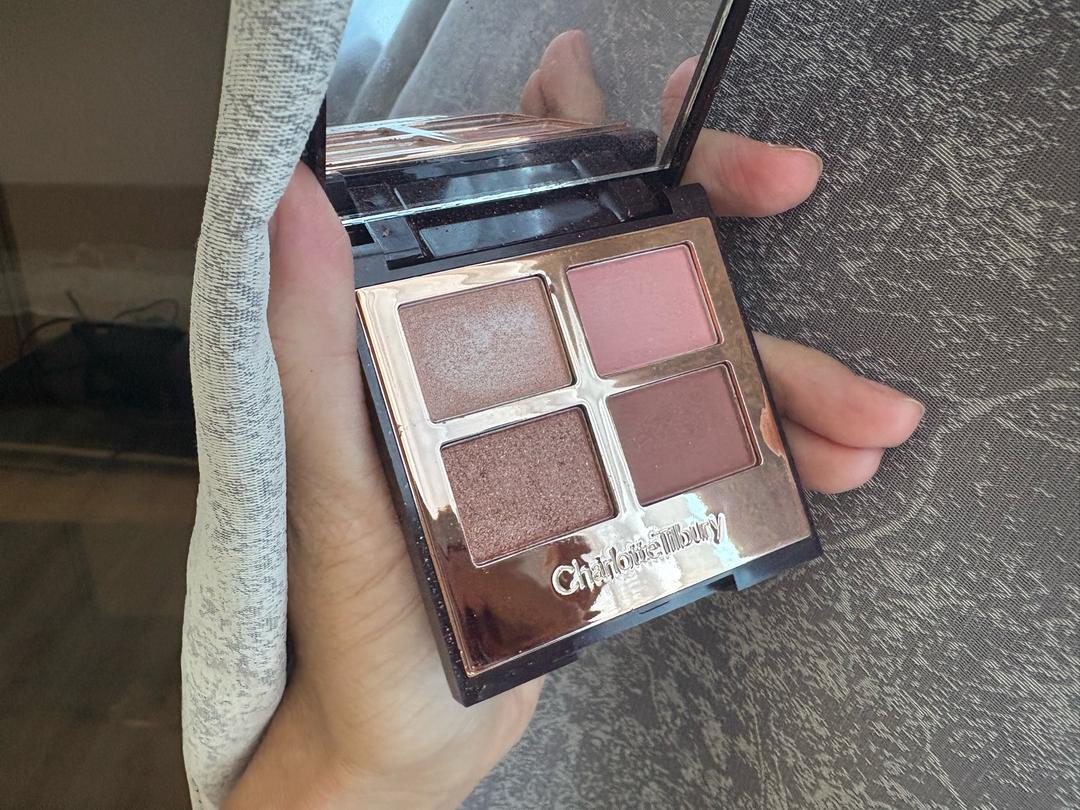Charlotte Tilbury Палетка теней Charlotte Tilbury Pillow Talk — фото 2