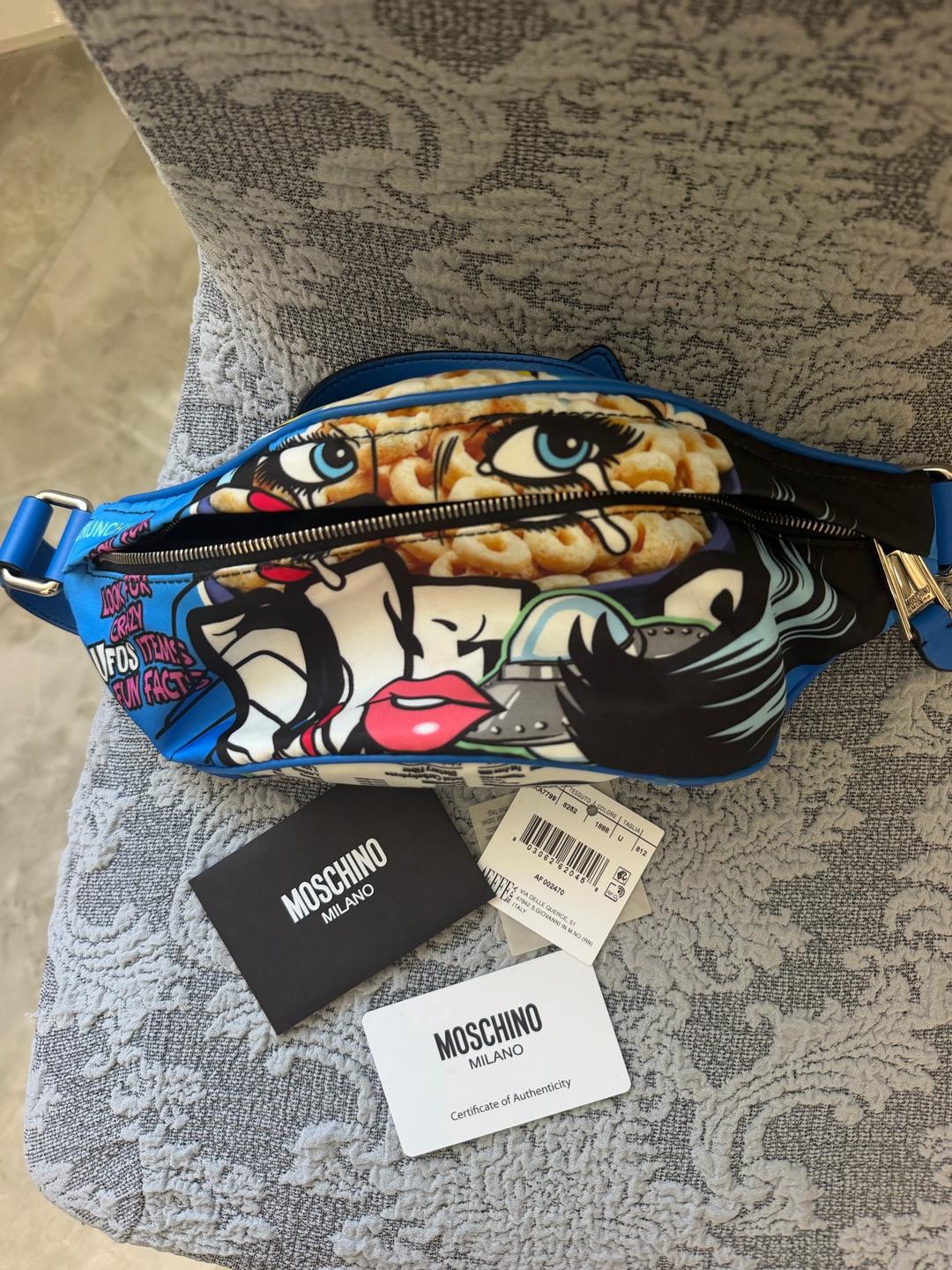 Moschino сумка Moschino оригинал — фото 2