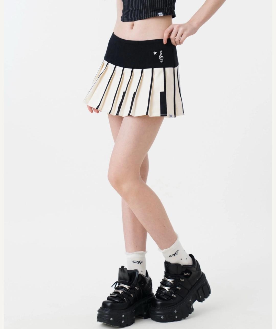 Six Dimension Юбка Six Dimension Piano Built-in Shorts Skirt — фото 2