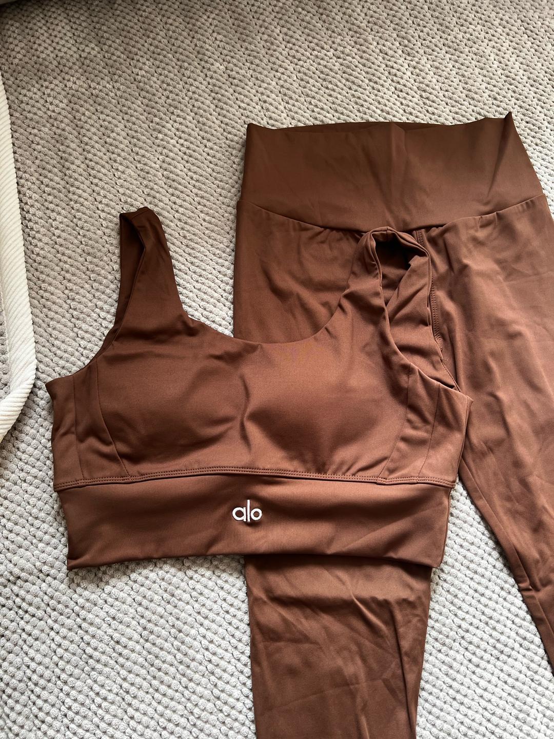 Alo Yoga Спортивный костюм — фото 2