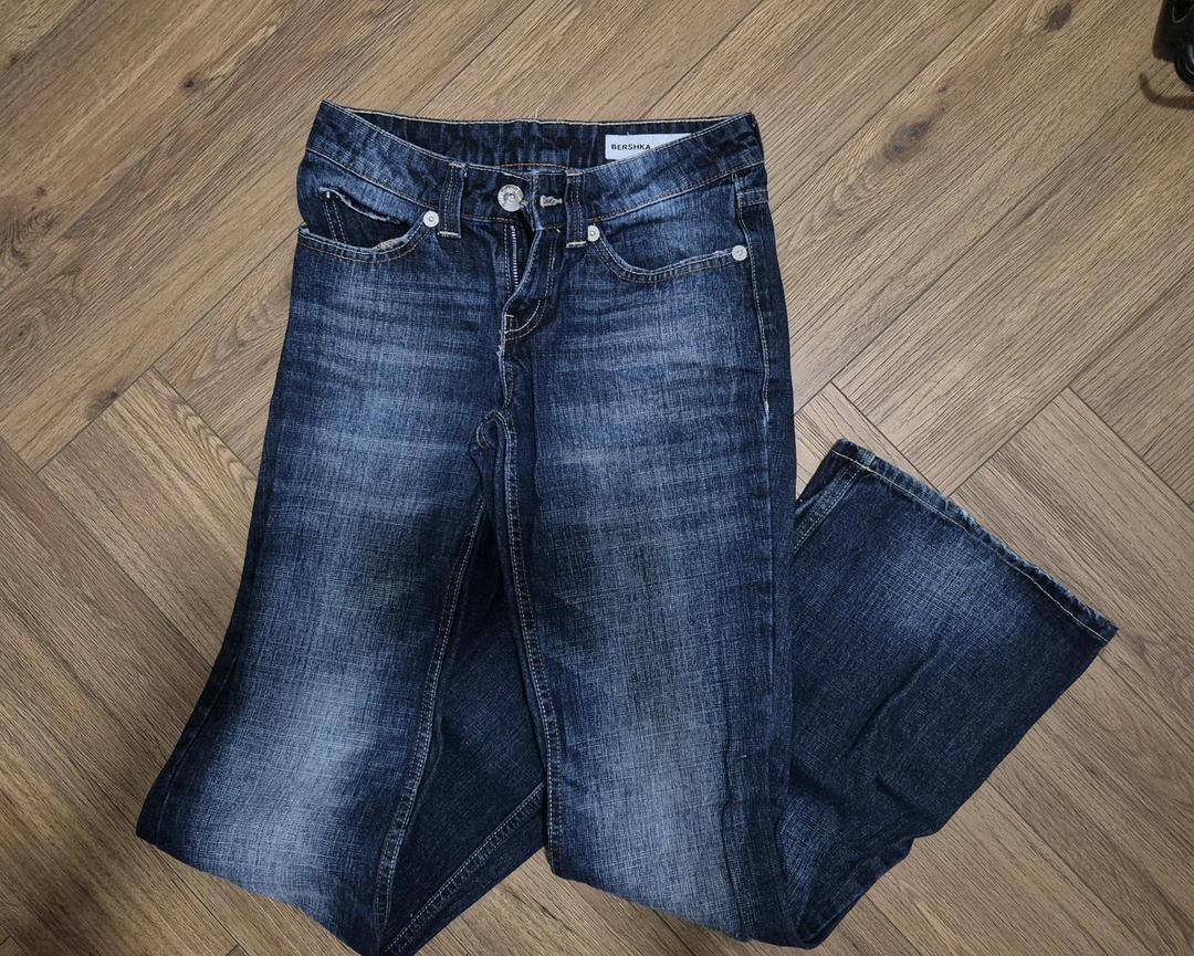 Bershka Bootcut джинсы из Bershka — фото 2