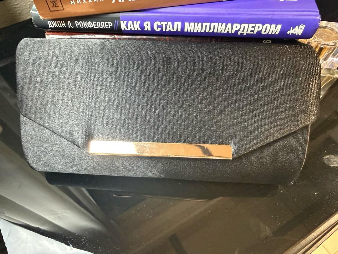 Черный атласный клатч — фото 2