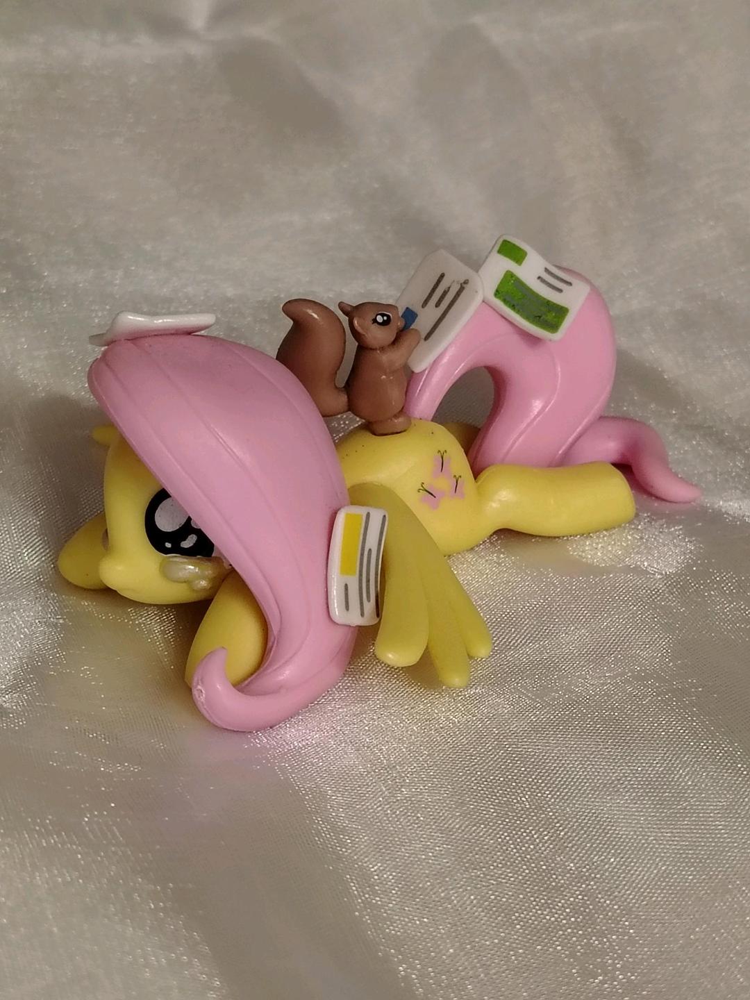 Фигурка Флаттершай из My Little Pony — фото 2