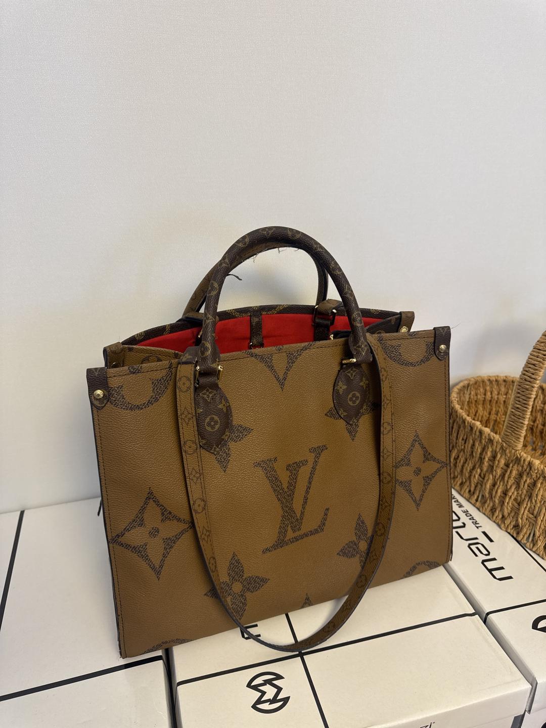Louis Vuitton Сумка Louis Vuitton — фото 2