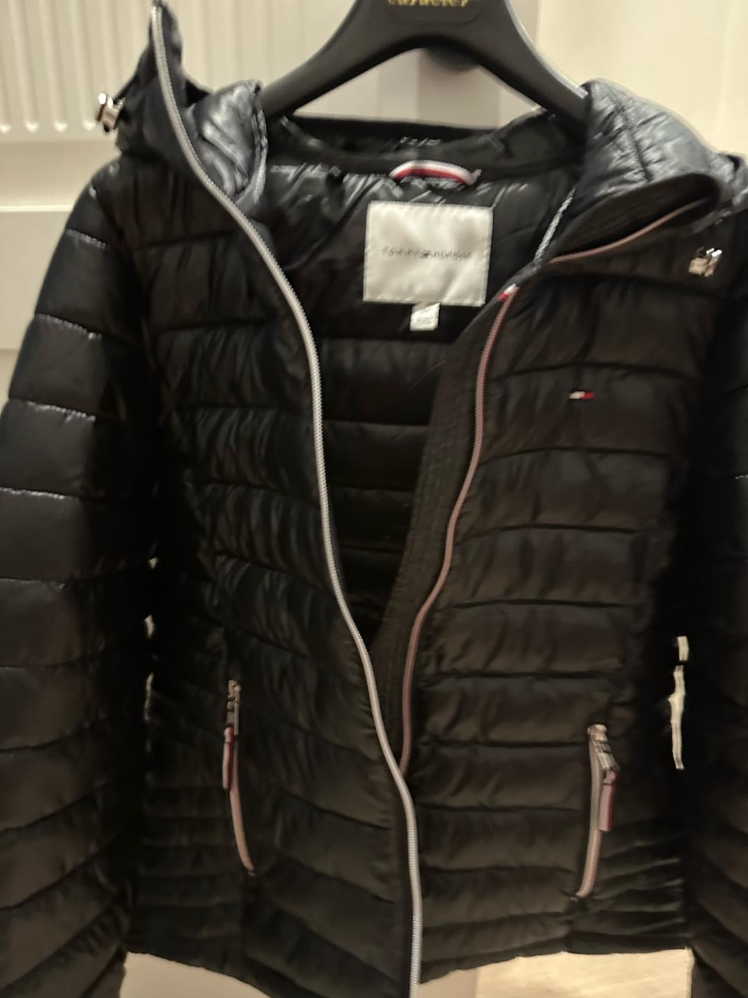 Tommy Hilfiger Женская куртка Tommy Hilfiger — фото 2