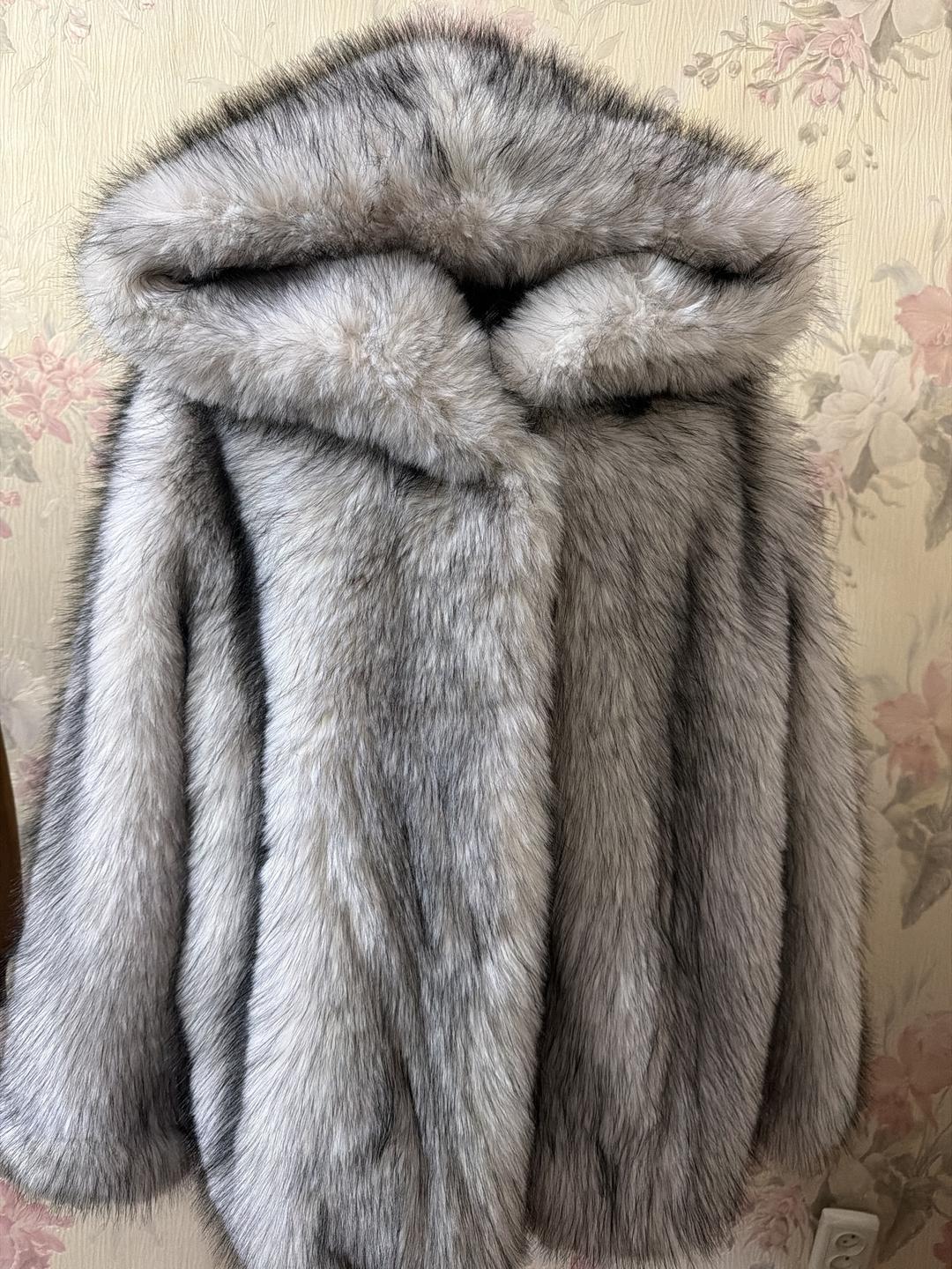 Шуба с капюшоном — фото 2