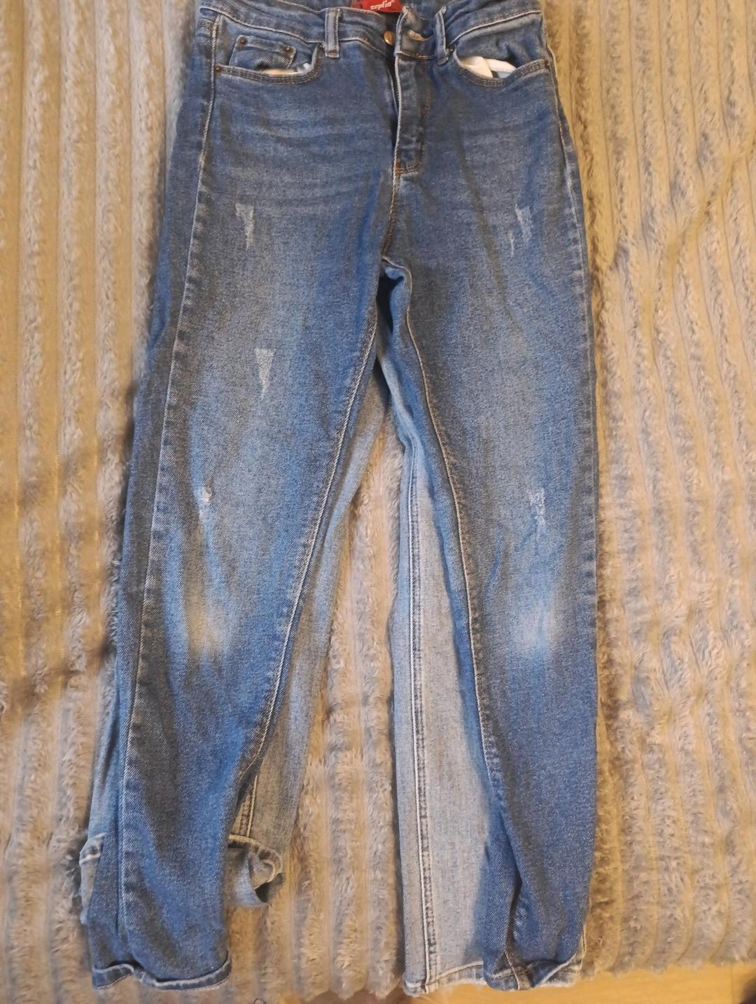 Bershka Продам джинсы с-м.состояние хорошее — фото 2