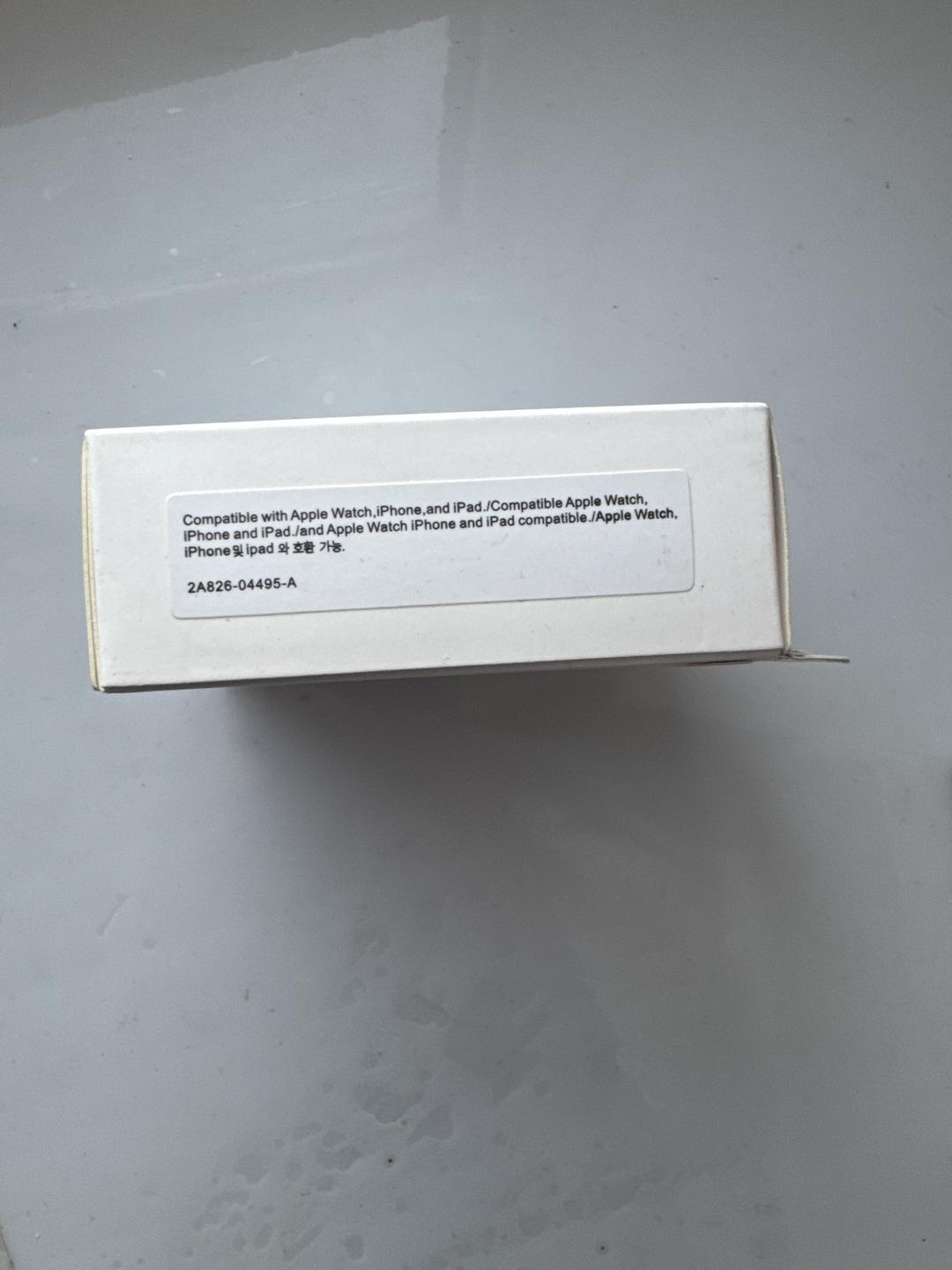 Apple Apple 20W USB-C Power Adapter — фото 2
