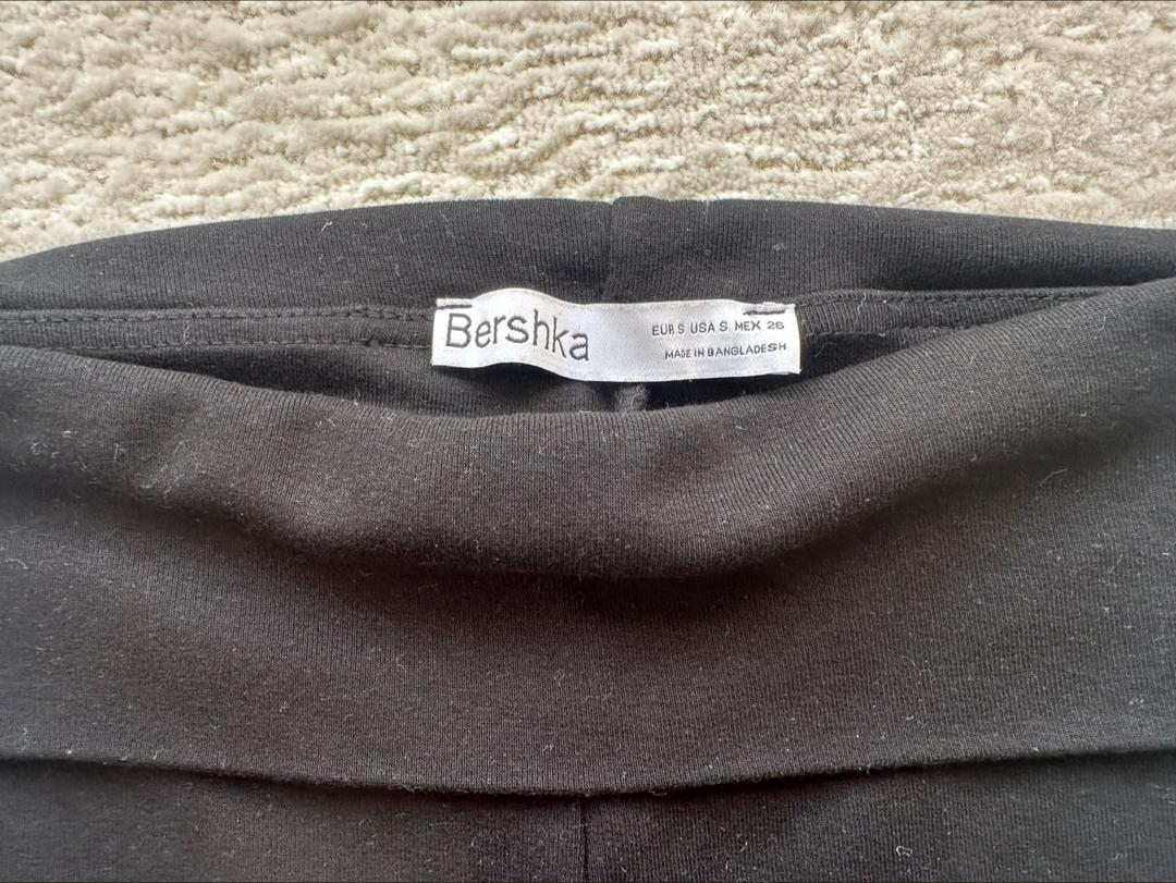 Bershka Bershka расклешенные брюки — фото 2