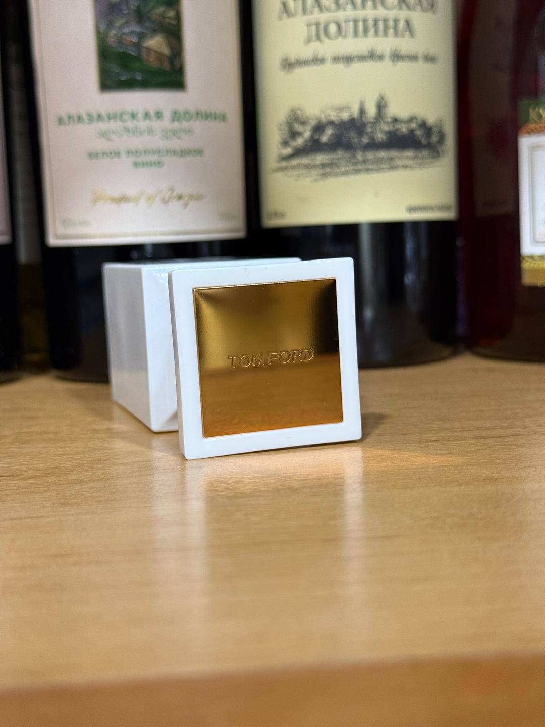 Tom Ford Парфюмерная вода Tom Ford Soleil De Feu 50 мл — фото 2