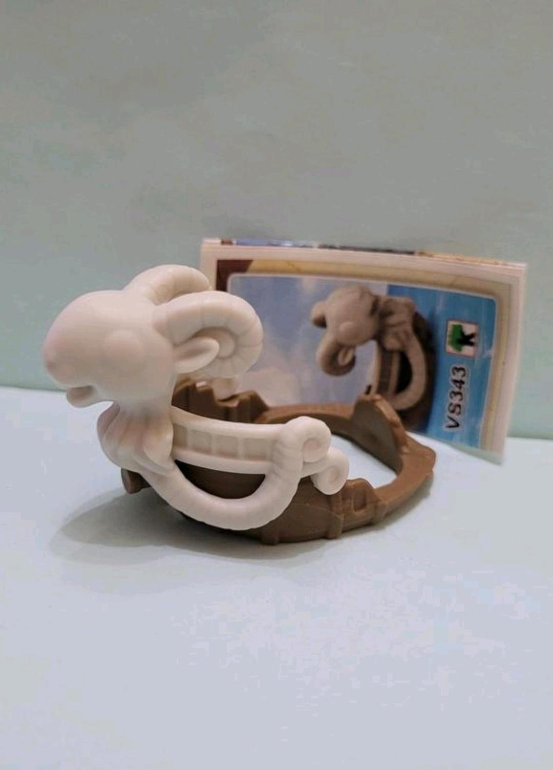 kinder joy Фигурка игрушка Going Merry/ One piece / Kinder joy — фото 2