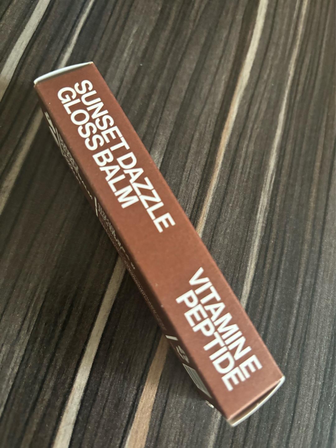 Unleashia Unleashia Sunset Dazzle Gloss Balm — фото 2