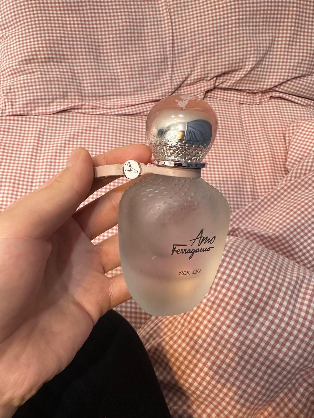 Salvatore Ferragamo Парфюмерная вода Salvatore Ferragamo Amo Per Lei — фото 2