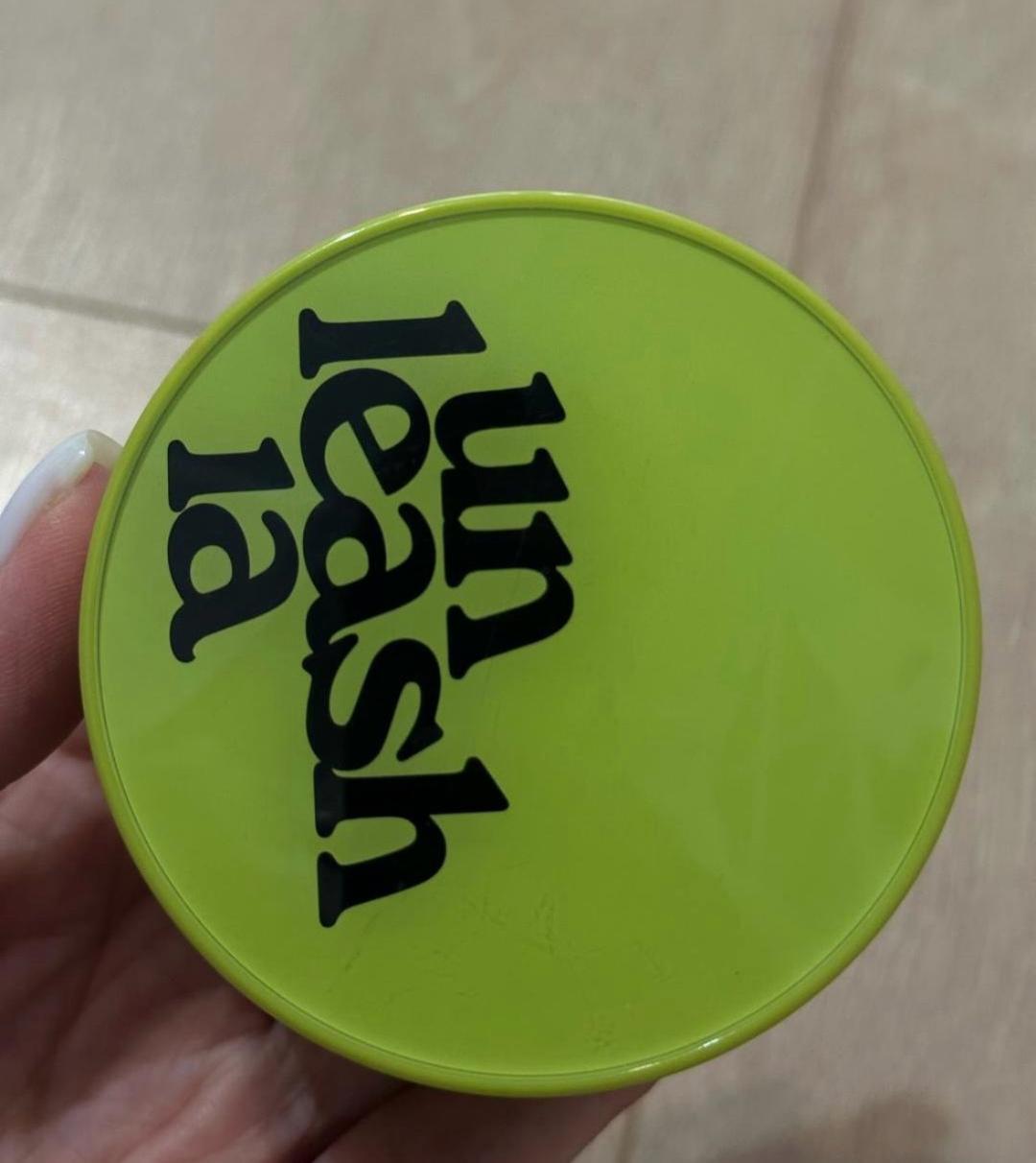 Unleashia Кушон Unleashia Satin Wear Healthy-Green Cushion — фото 2