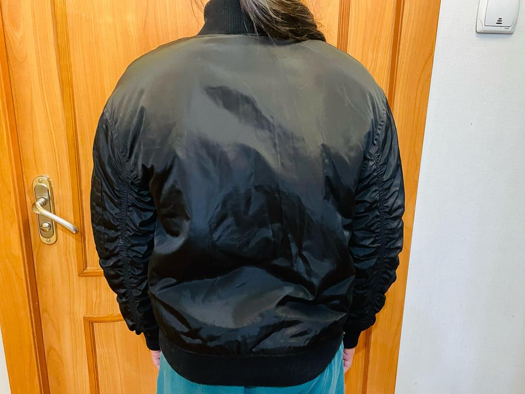 futurino fashion Женский бомбер — фото 2