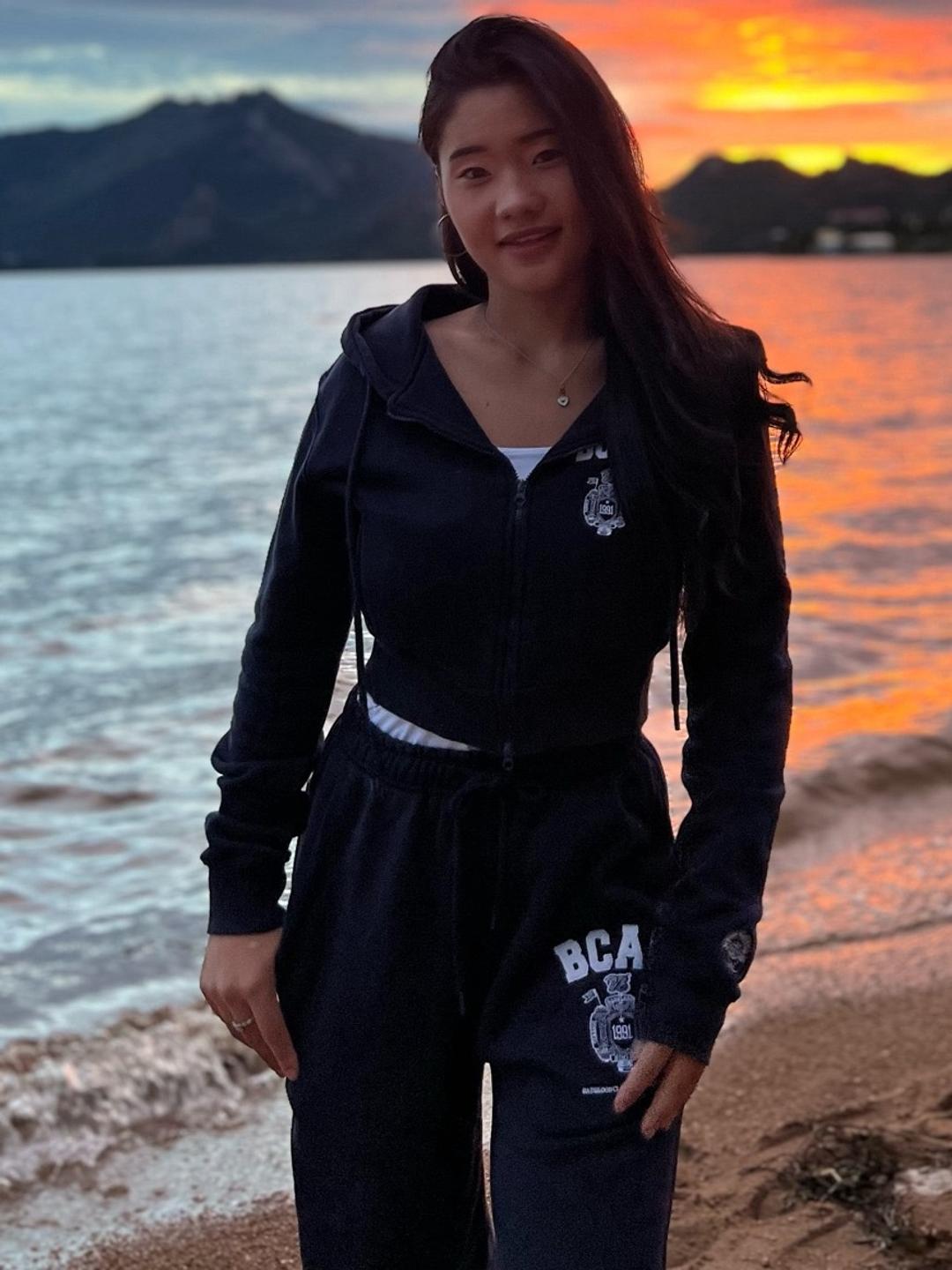 бедблад Спортивный костюм — фото 2