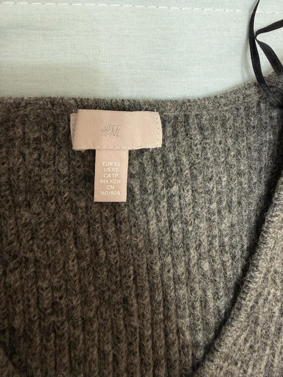 H&M H&M джемпер с баской — фото 2
