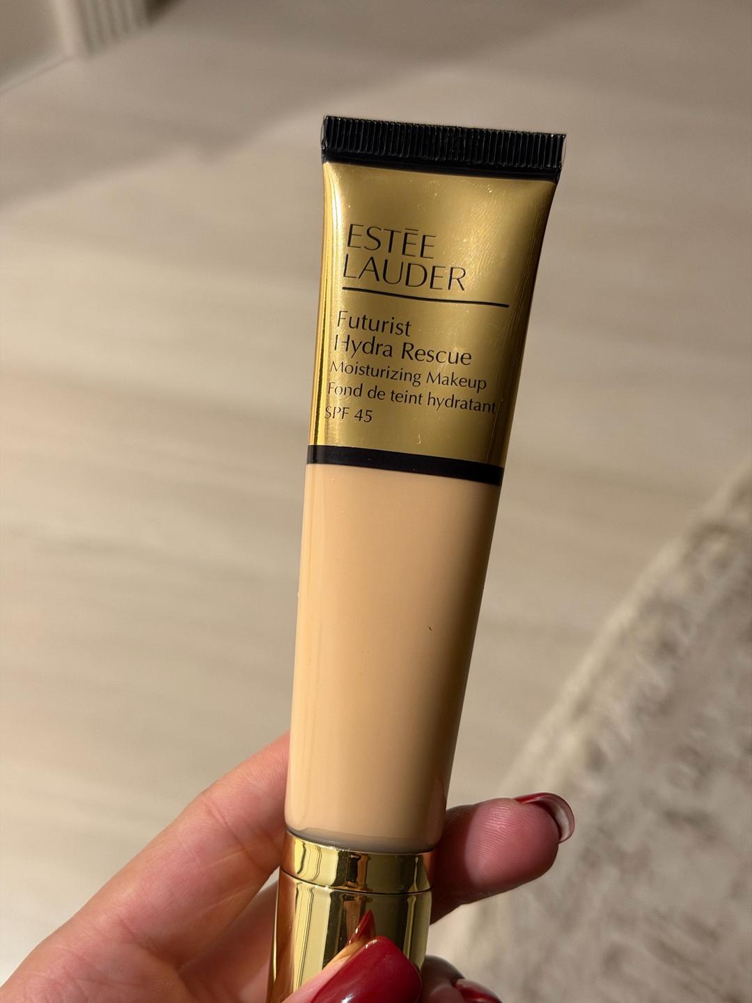 Estée Lauder Тональный крем Estée Lauder Futurist Hydra Rescue — фото 2