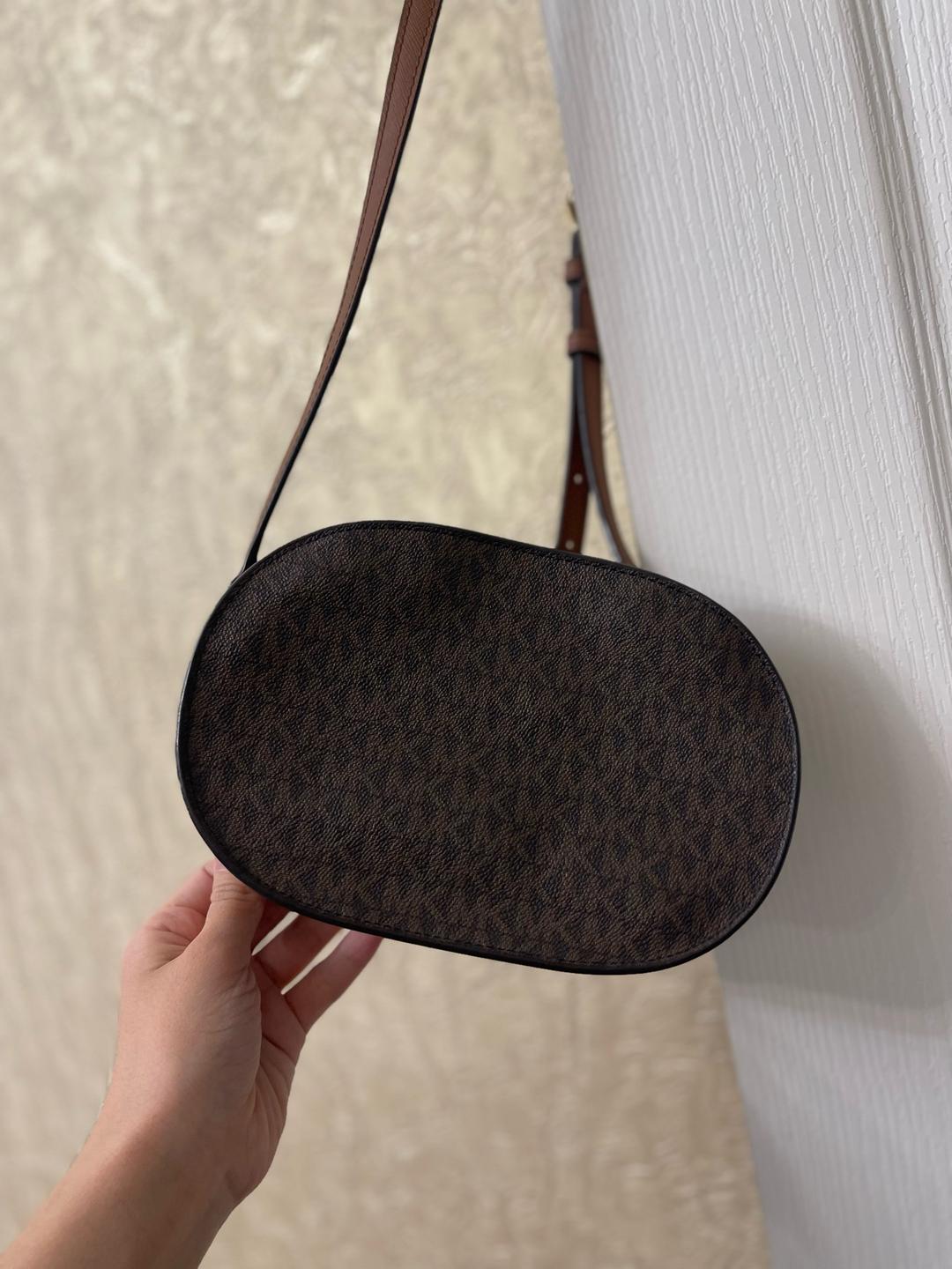 Michael Kors Сумка кросс-боди Michael Kors — фото 2