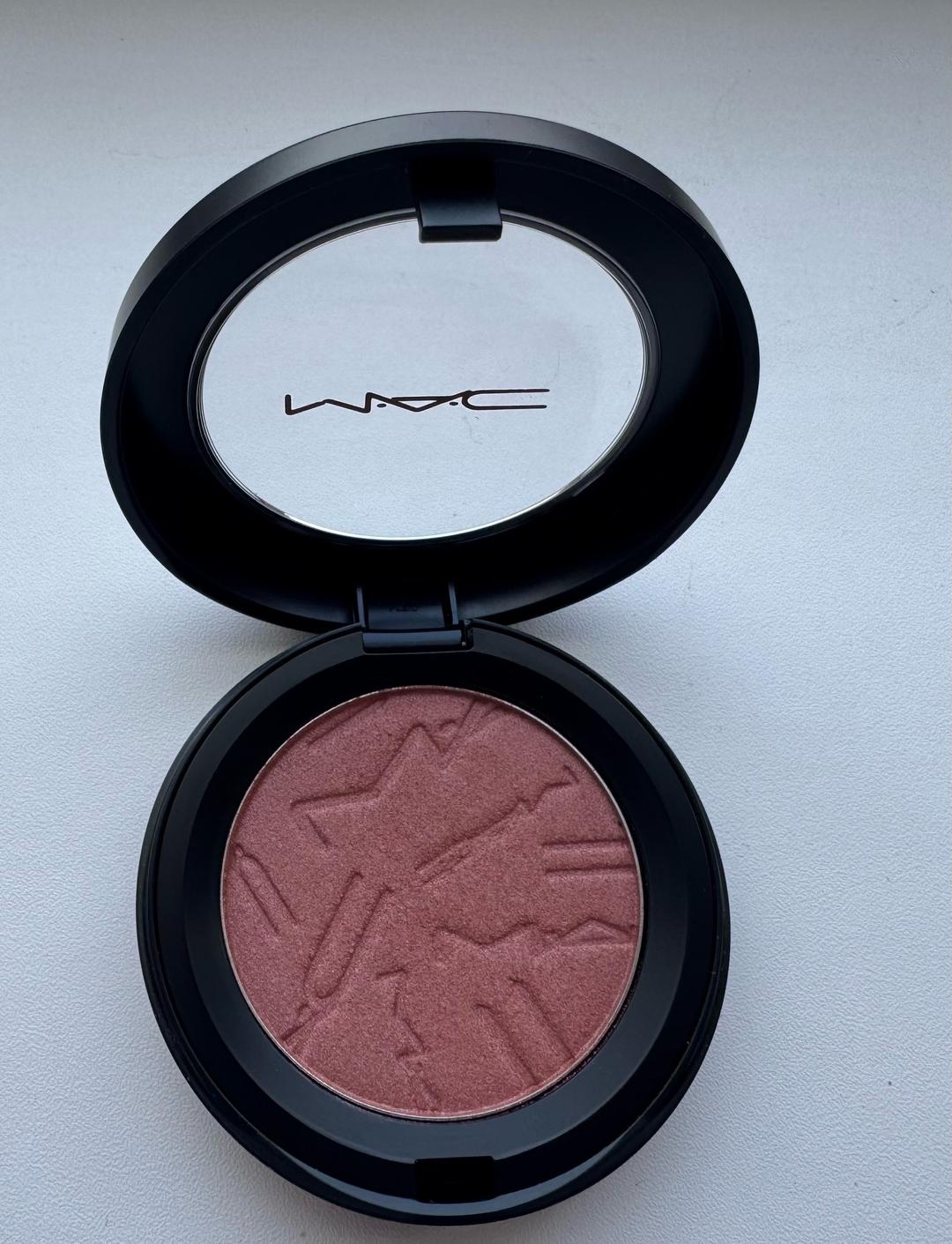 MAC MAC румяна Skinfinish Colourstruck Blush — фото 2