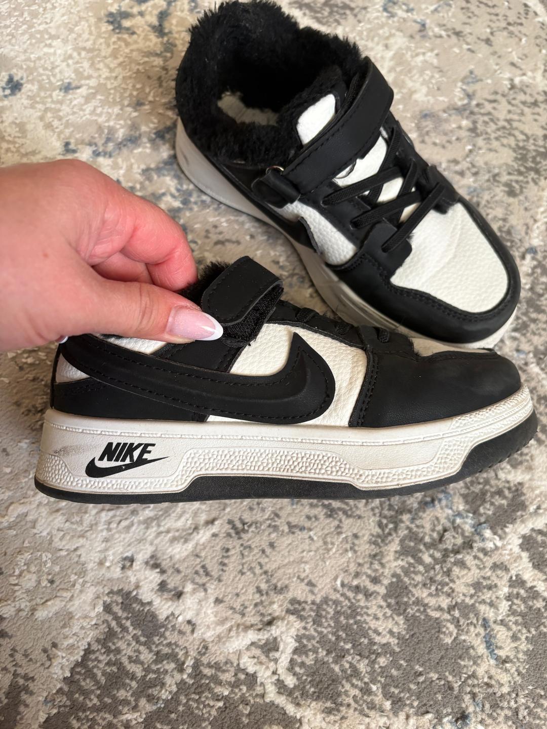 Nike Детские кроссовки Nike — фото 2