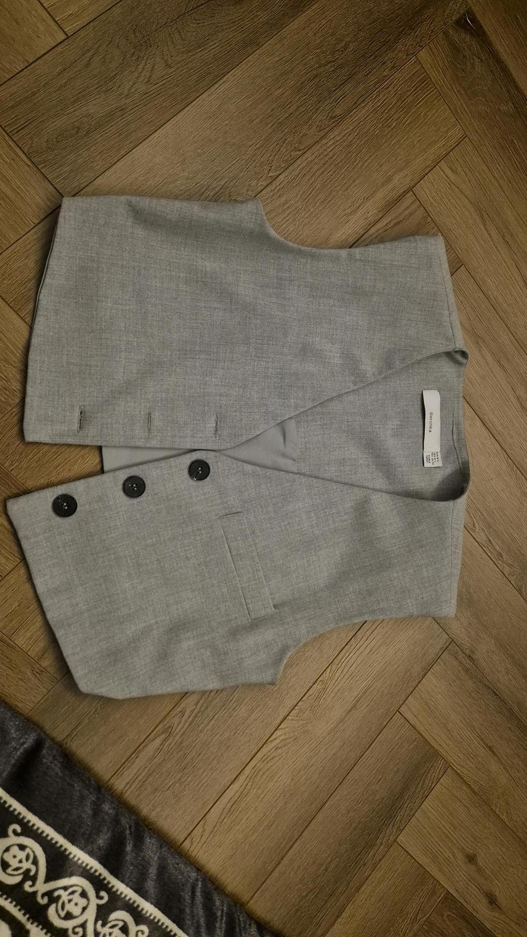 Bershka Жилет — фото 2