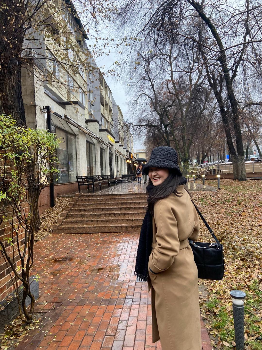 Пальто бежевое — фото 2