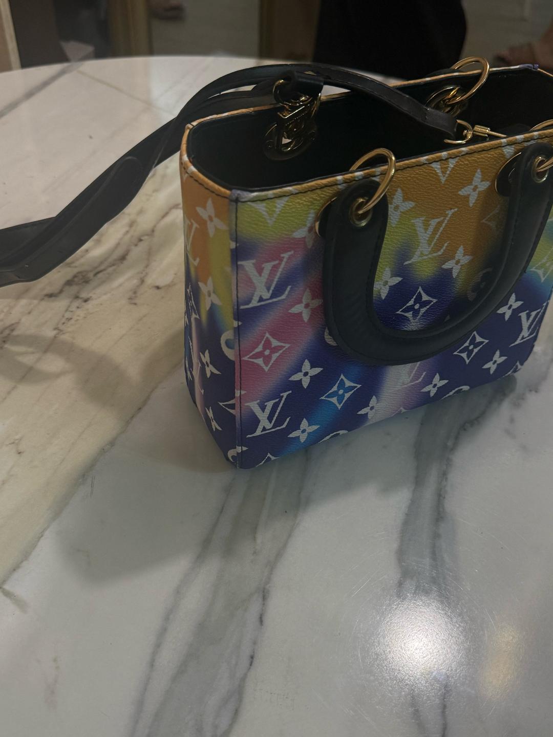 Сумка Louis Vuitton — фото 2