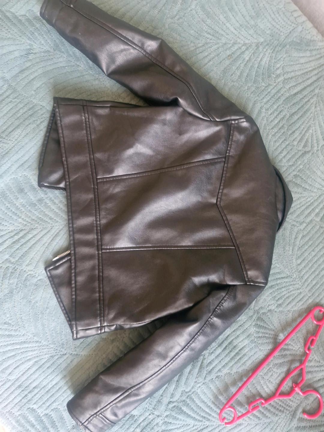 Zara Кожанный костюм — фото 2