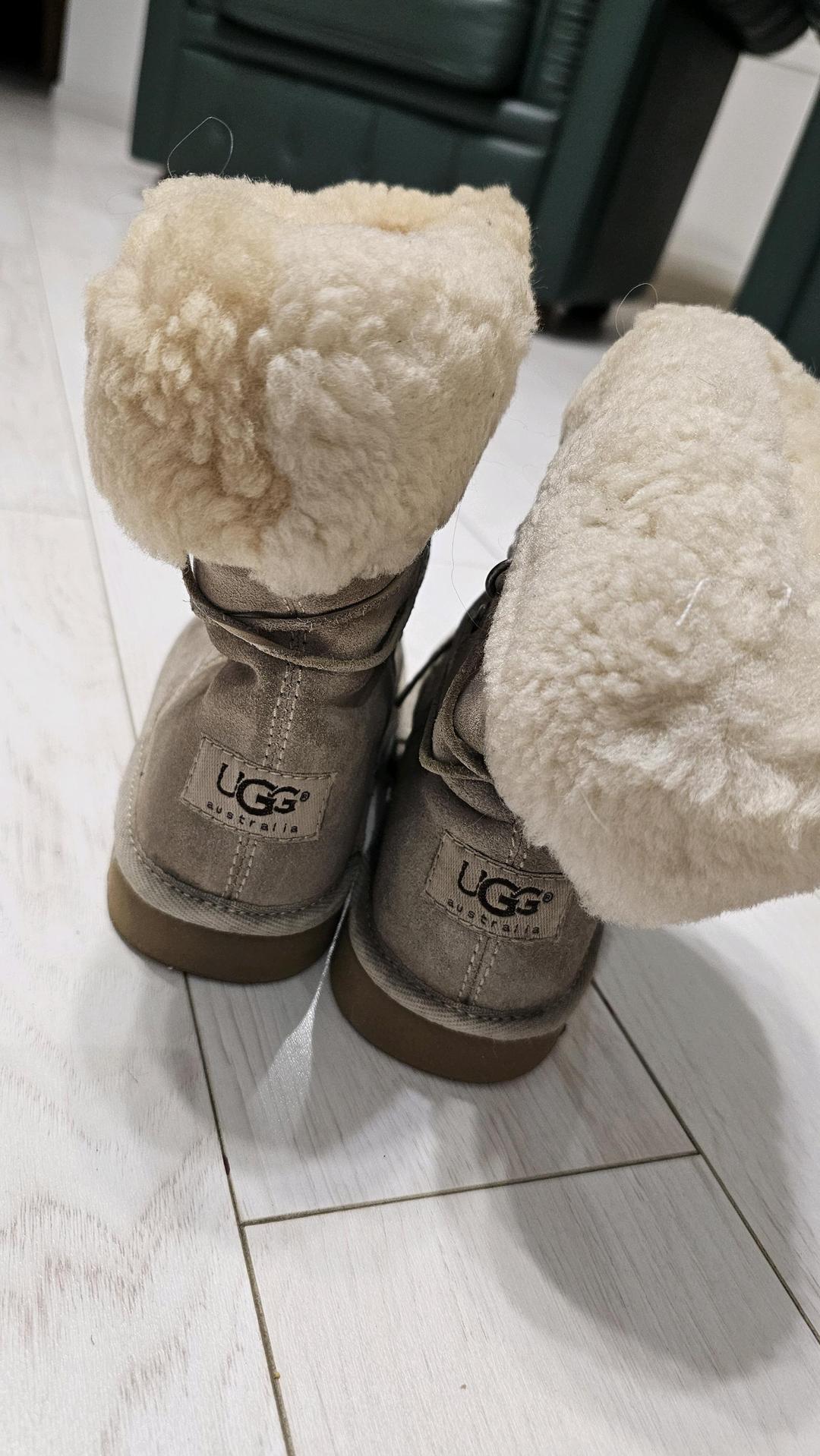 UGG Зимние ботинки-угги — фото 2