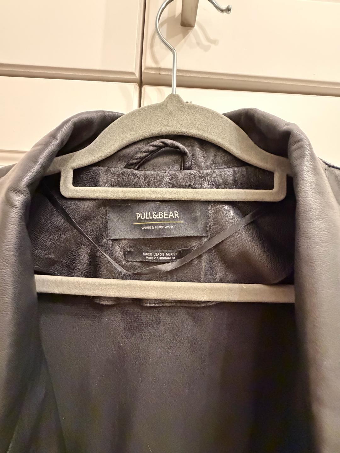 Pull & Bear Куртка Pull&Bear из экокожи — фото 2