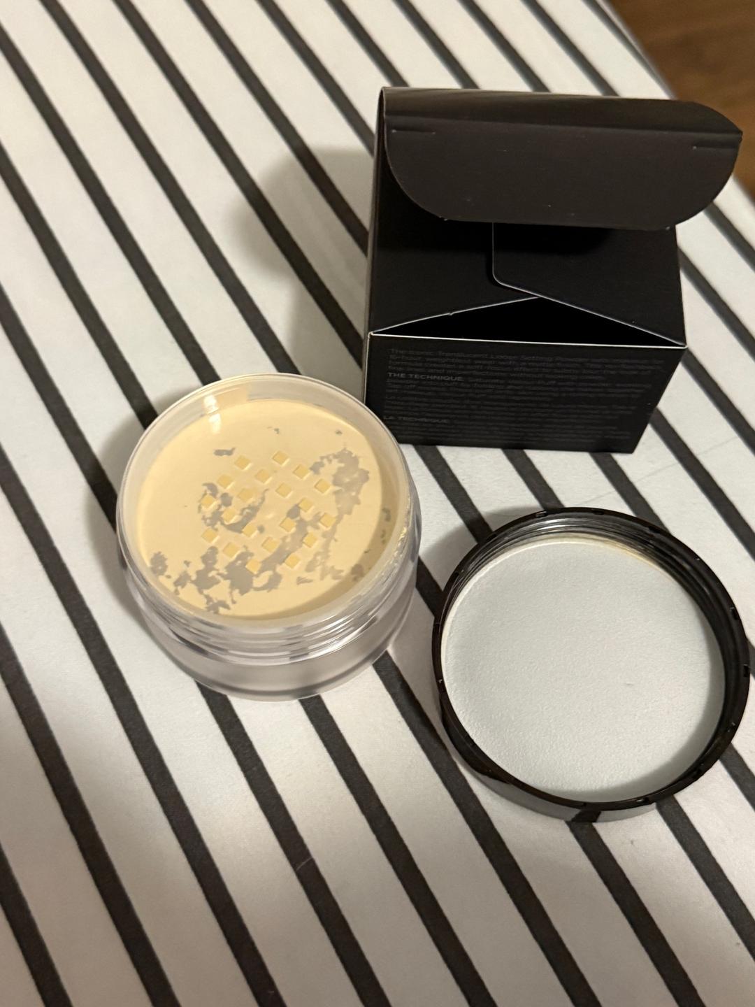 laura mercier Laura Mercier Translucent Loose Setting Powder 12m — фото 2
