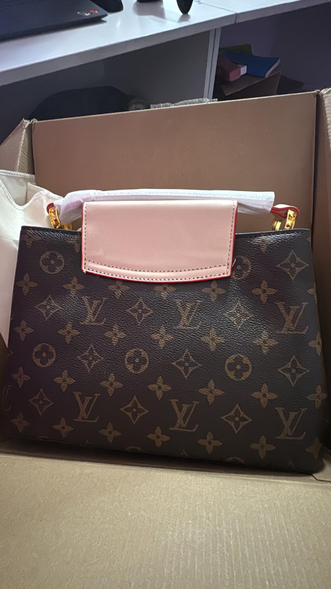 Louis Vuitton Сумка Louis Vuitton — фото 2