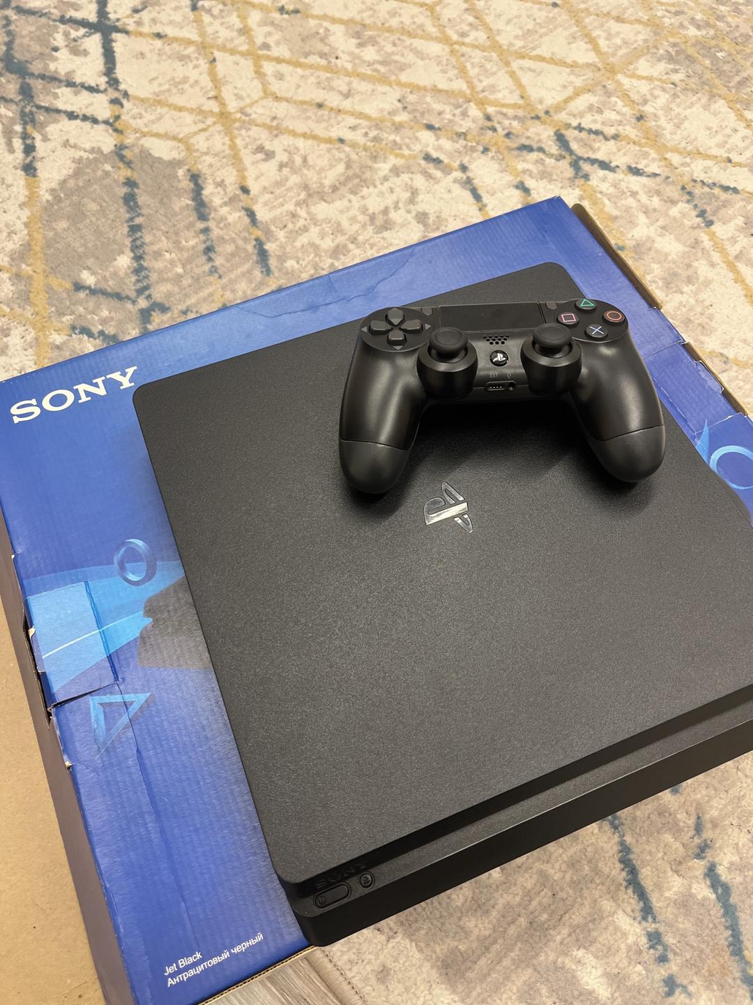 Playstation 4 Playstation 4 — фото 2