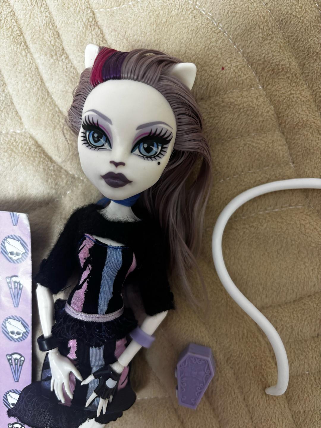 monster high Кукла Monster High Catrine DeMew — фото 2