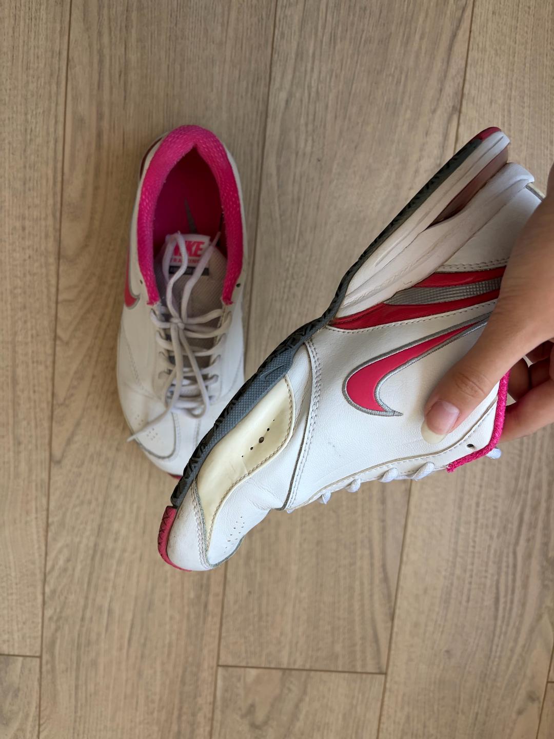 Nike Кроссовки Nike розовые — фото 2