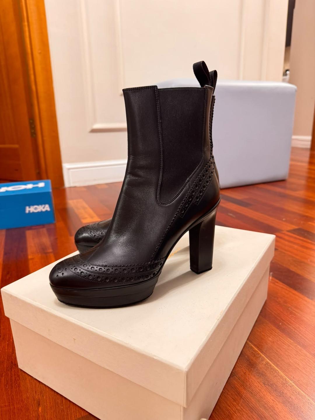 Santoni Женские кожаные ботильоны — фото 2