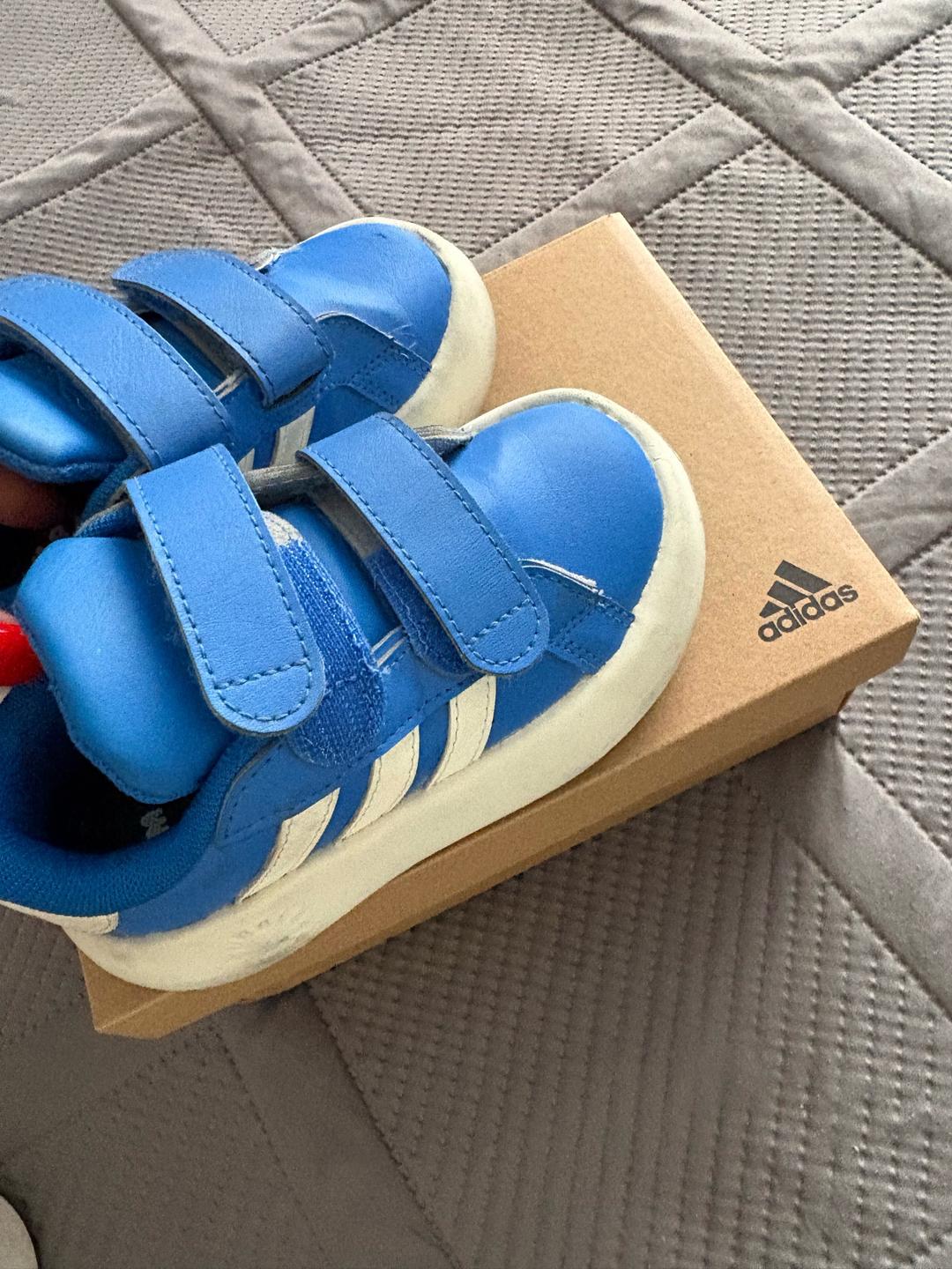 Adidas Кроссовки adidas — фото 2