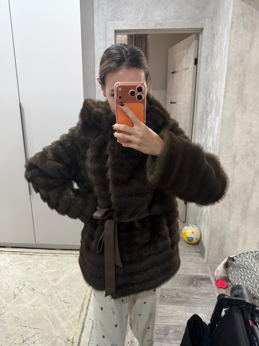 Шуба с капюшоном — фото 2