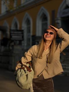 Tania2349