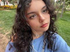 leila_21