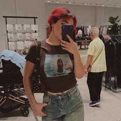 Laura.B